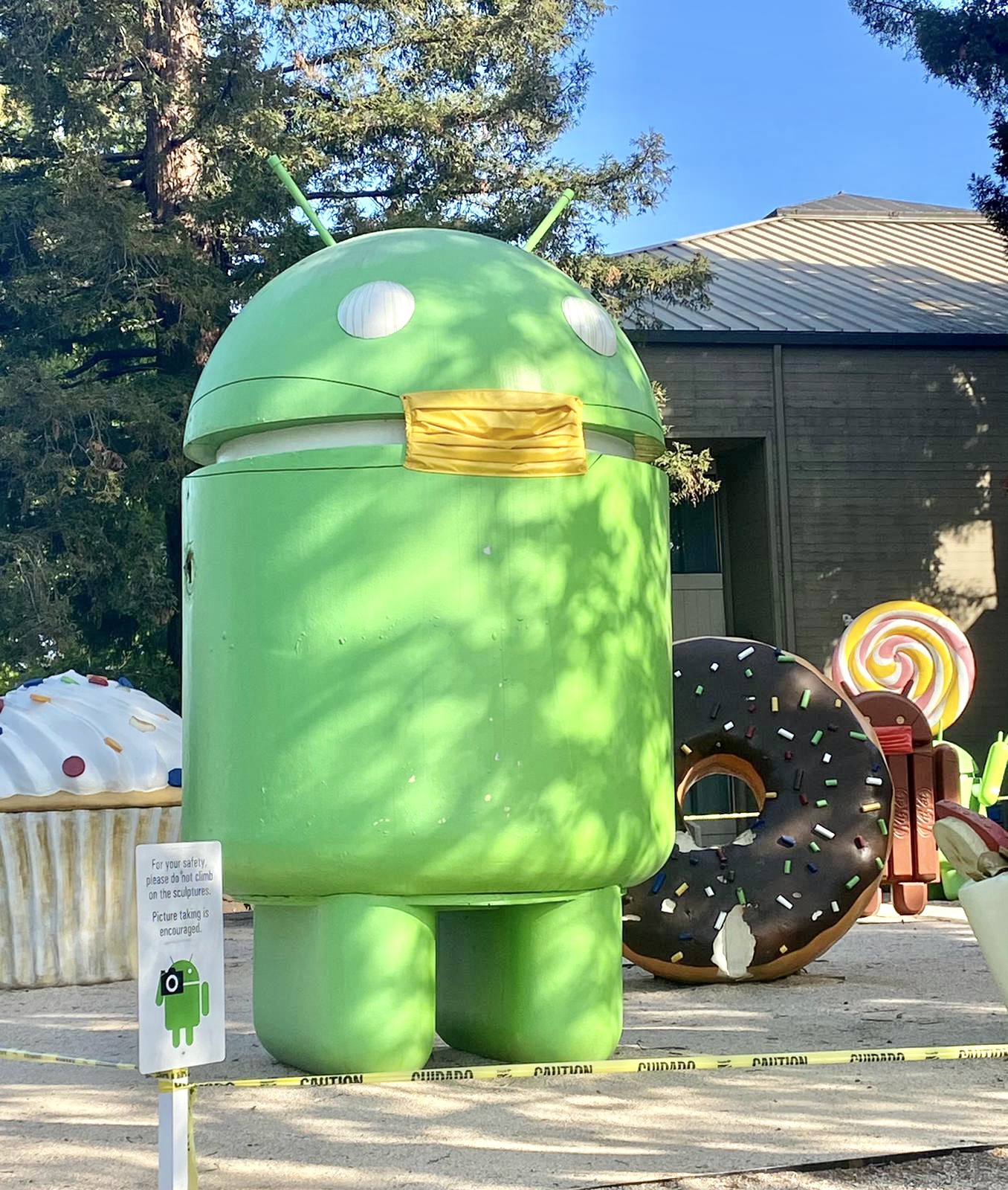 Google campus android statues Silicon Valley