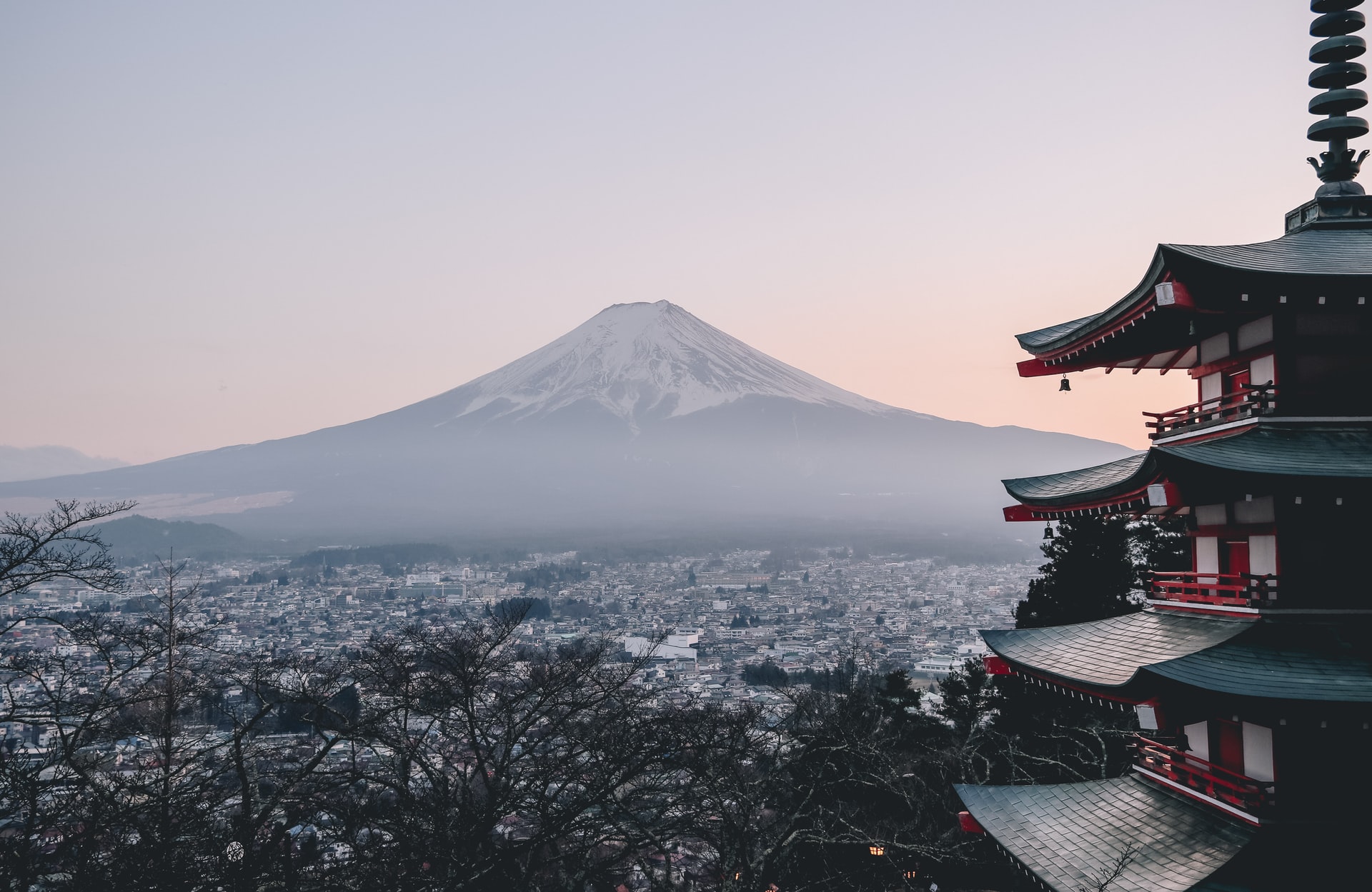 10 countries to solo travel to - Japan